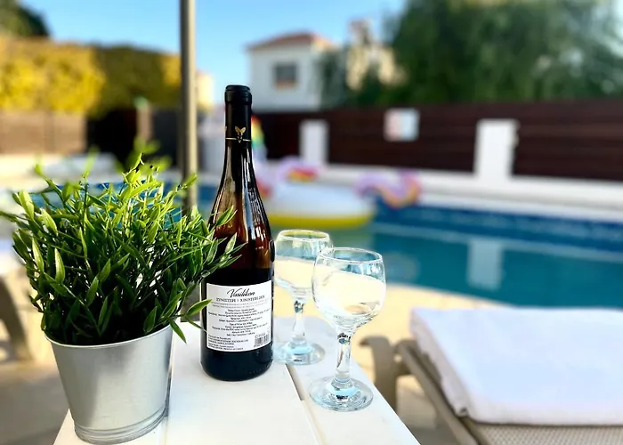 Dom wakacyjny Georgina & Marianda Coral Bay