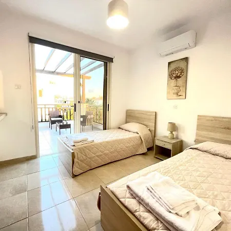 Ferienhaus Georgina & Marianda