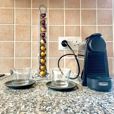 Georgina & Marianda Дом отдыха Корал-Бэй