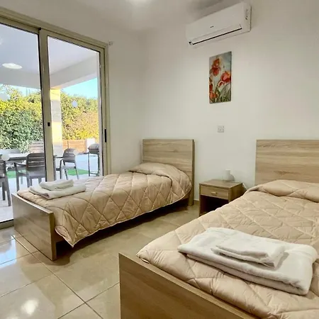 بيت للعطل Georgina & Marianda *