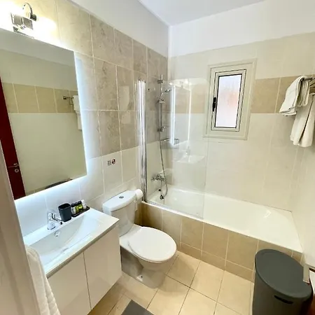 Georgina & Marianda Coral Bay